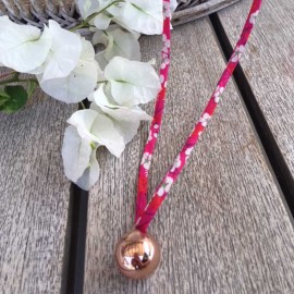 Cordon fantaisie - fleurs rouge et lurex argent