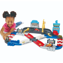 Tut Tut Bolides - Super Circuit Racing