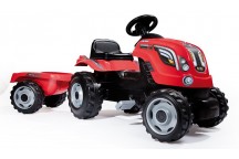 Tracteur farmer XL rouge avec sa remorque